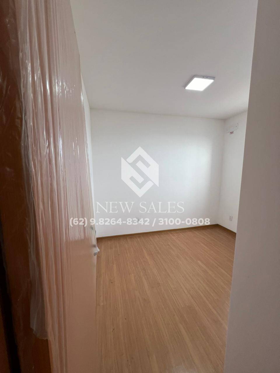 Apartamento à venda com 2 quartos, 48m² - Foto 4