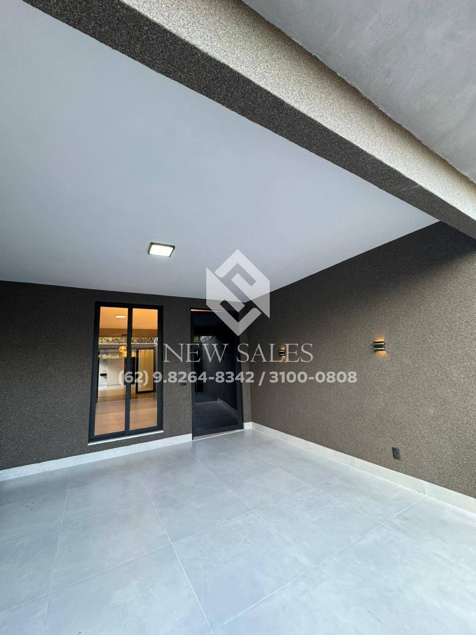 Casa à venda com 3 quartos, 155m² - Foto 2