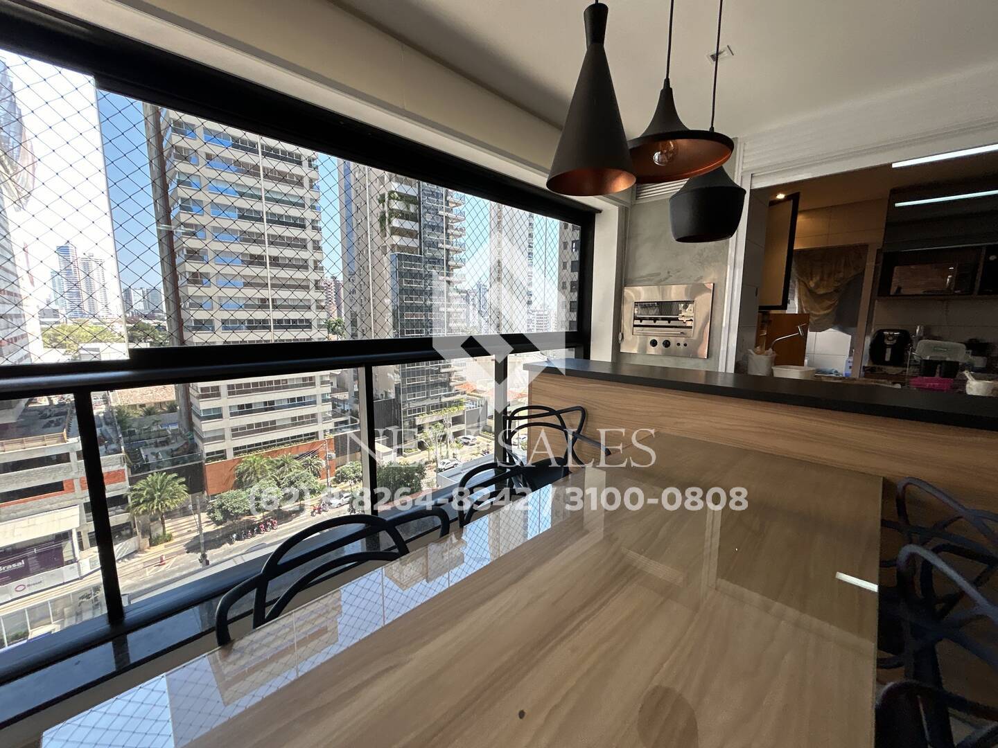 Apartamento à venda com 3 quartos, 121m² - Foto 2