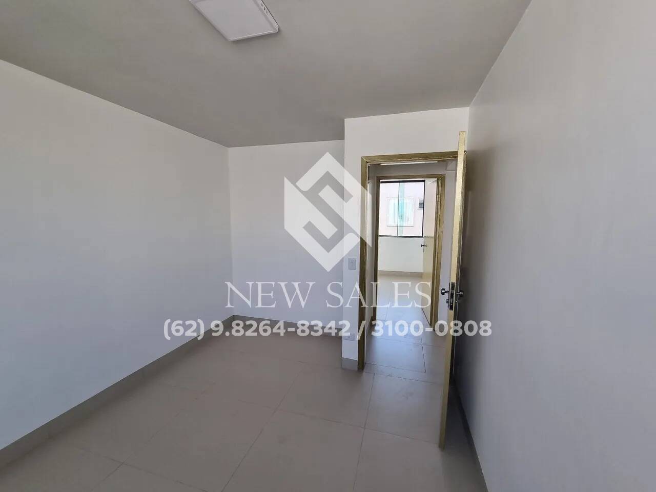 Apartamento à venda com 3 quartos, 98m² - Foto 3