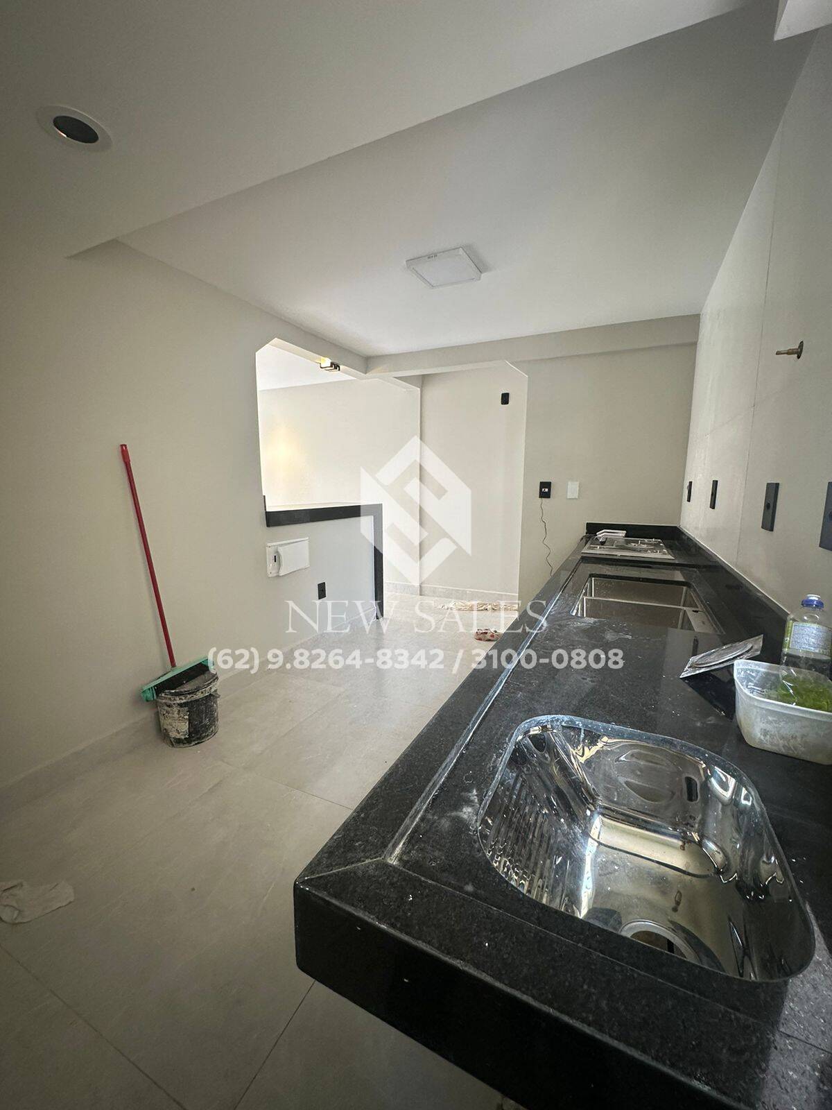 Apartamento à venda com 3 quartos, 106m² - Foto 6