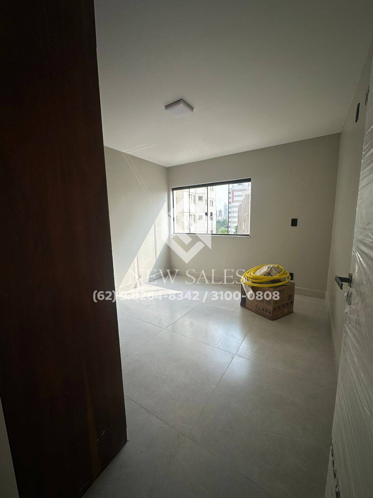 Apartamento à venda com 3 quartos, 106m² - Foto 7