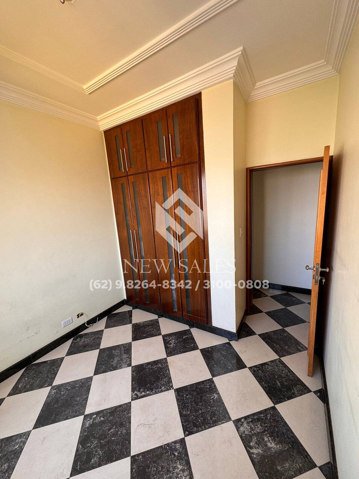 Apartamento à venda com 3 quartos, 130m² - Foto 10