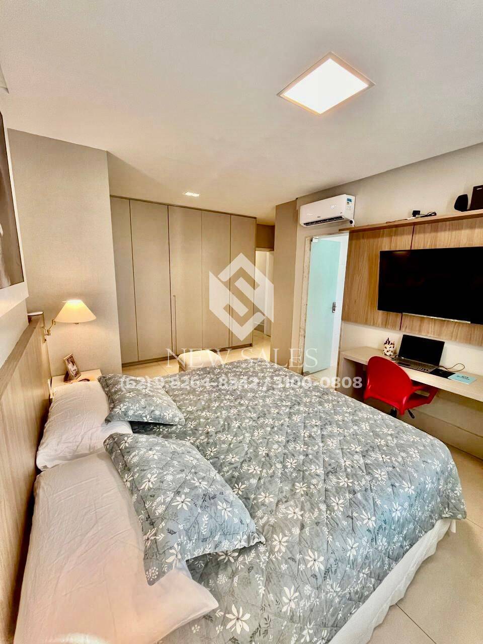 Apartamento à venda com 3 quartos, 160m² - Foto 1