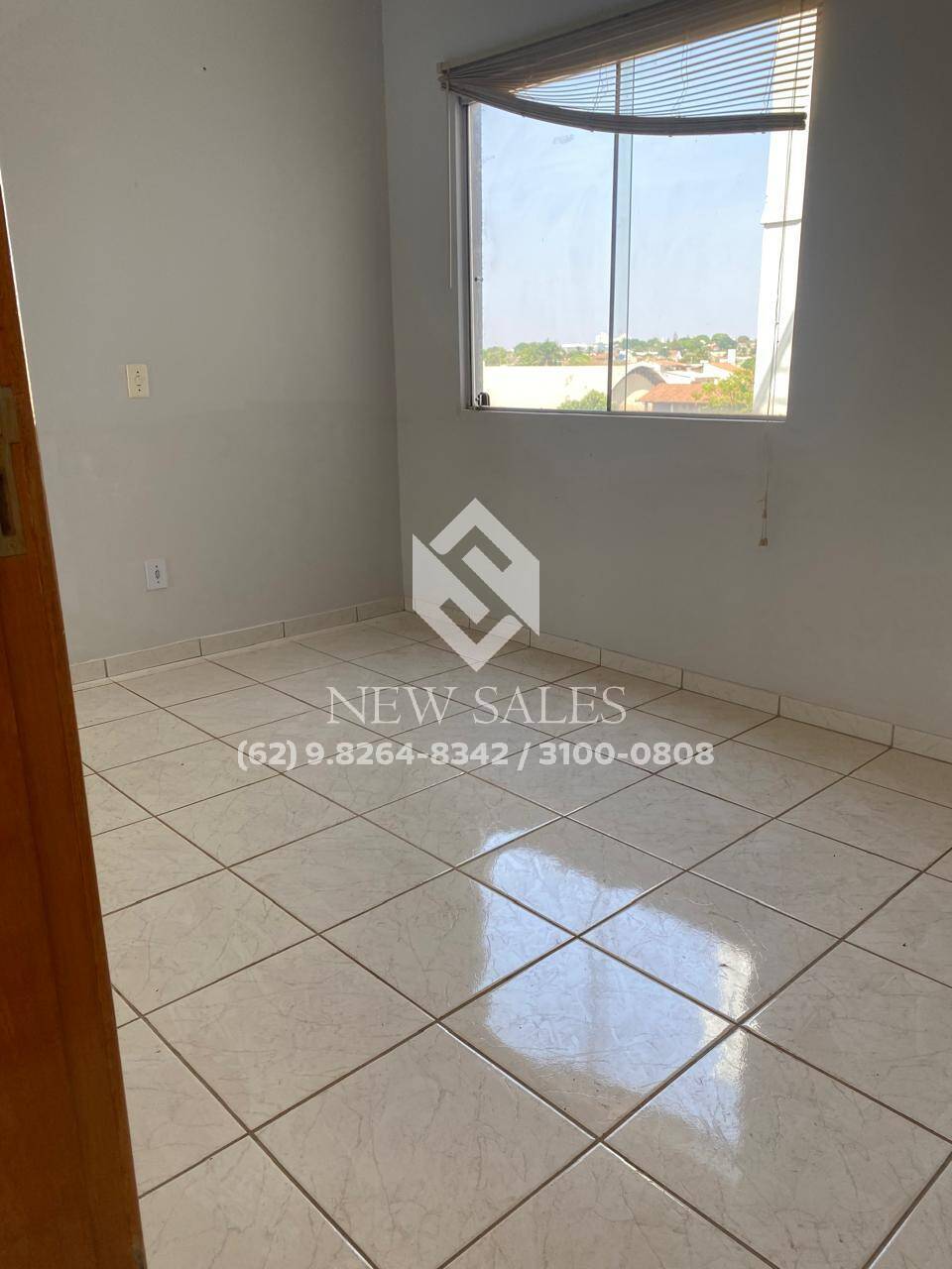 Apartamento à venda com 2 quartos, 77m² - Foto 5