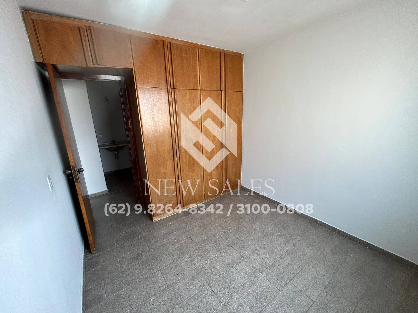 Apartamento à venda com 2 quartos, 80m² - Foto 10