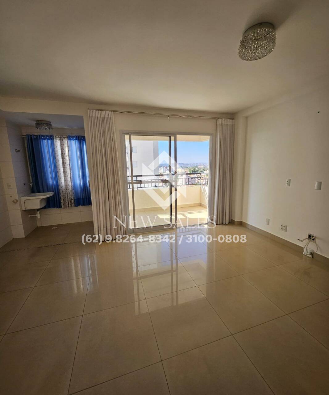 Apartamento à venda com 3 quartos, 75m² - Foto 2