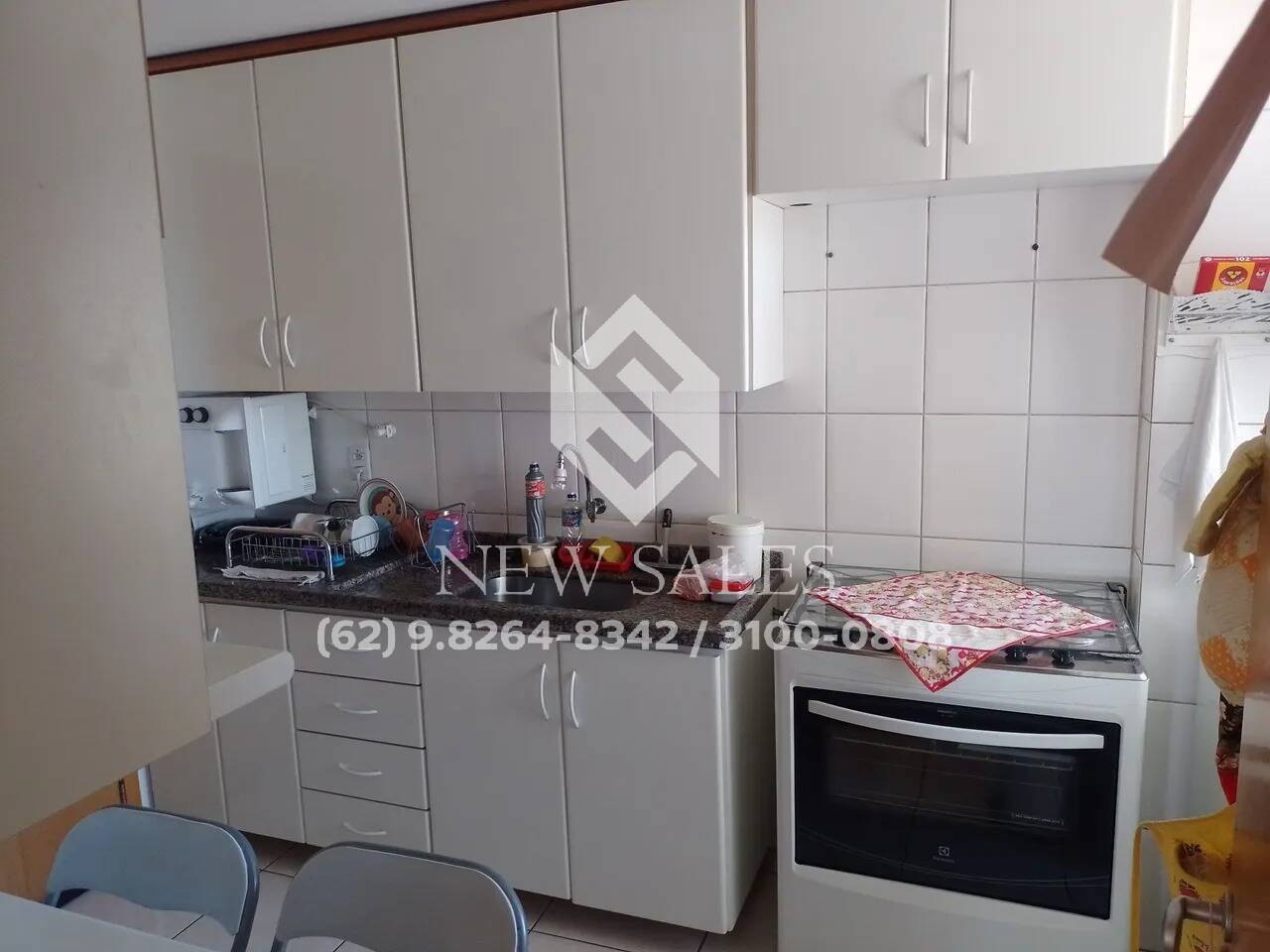 Apartamento à venda com 3 quartos, 82m² - Foto 1