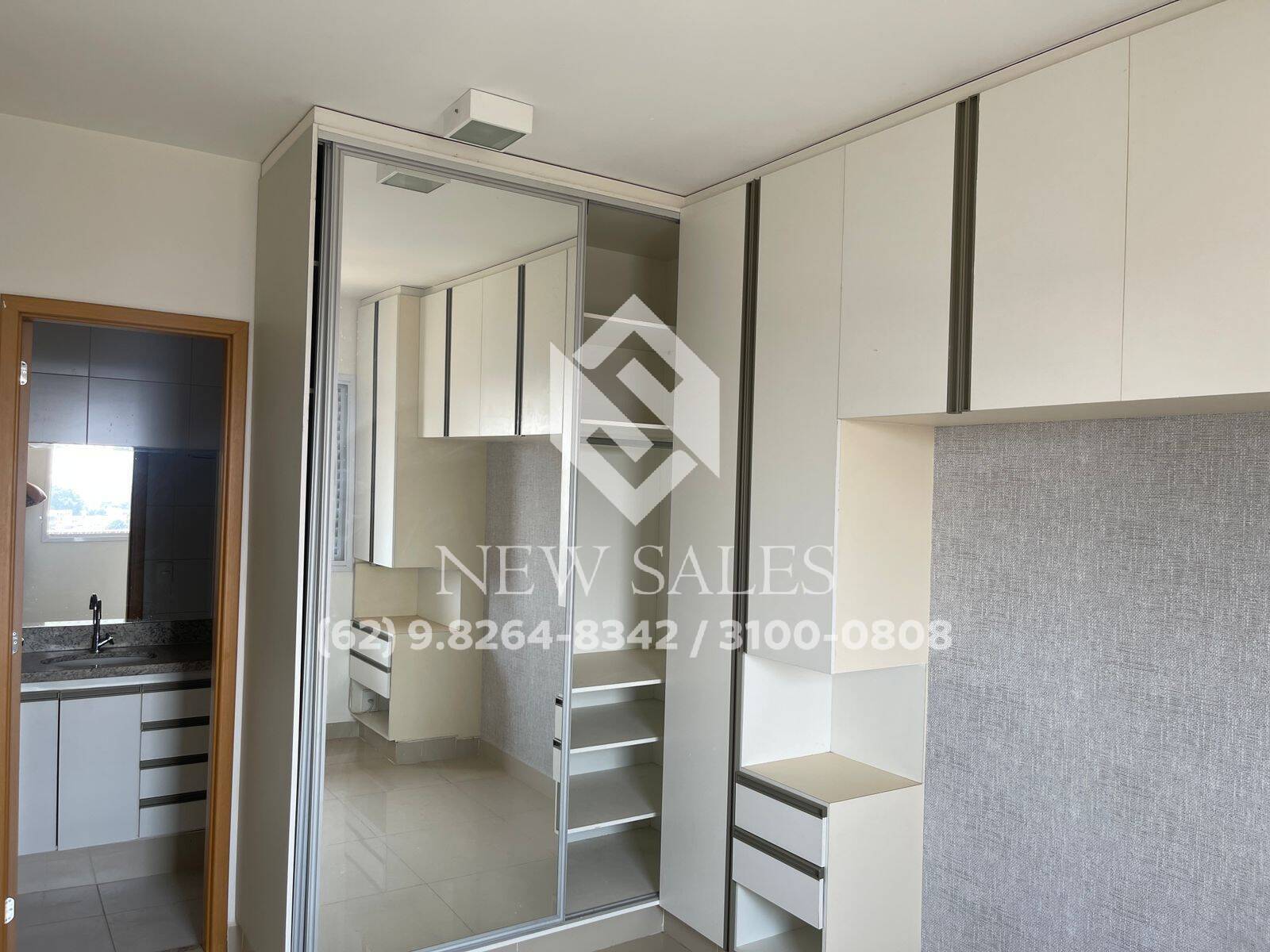 Apartamento à venda com 2 quartos, 62m² - Foto 5