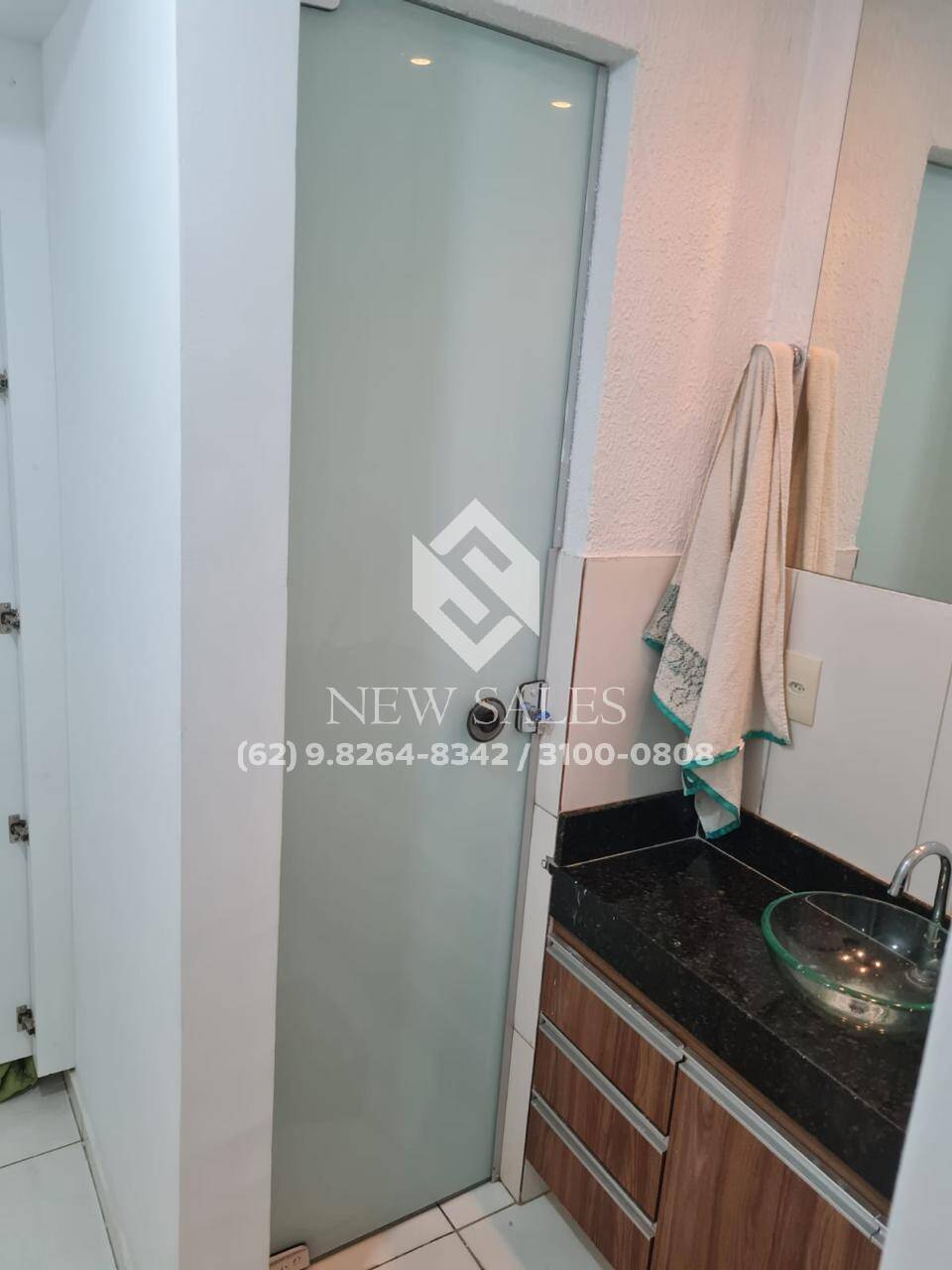 Apartamento à venda com 2 quartos, 77m² - Foto 11