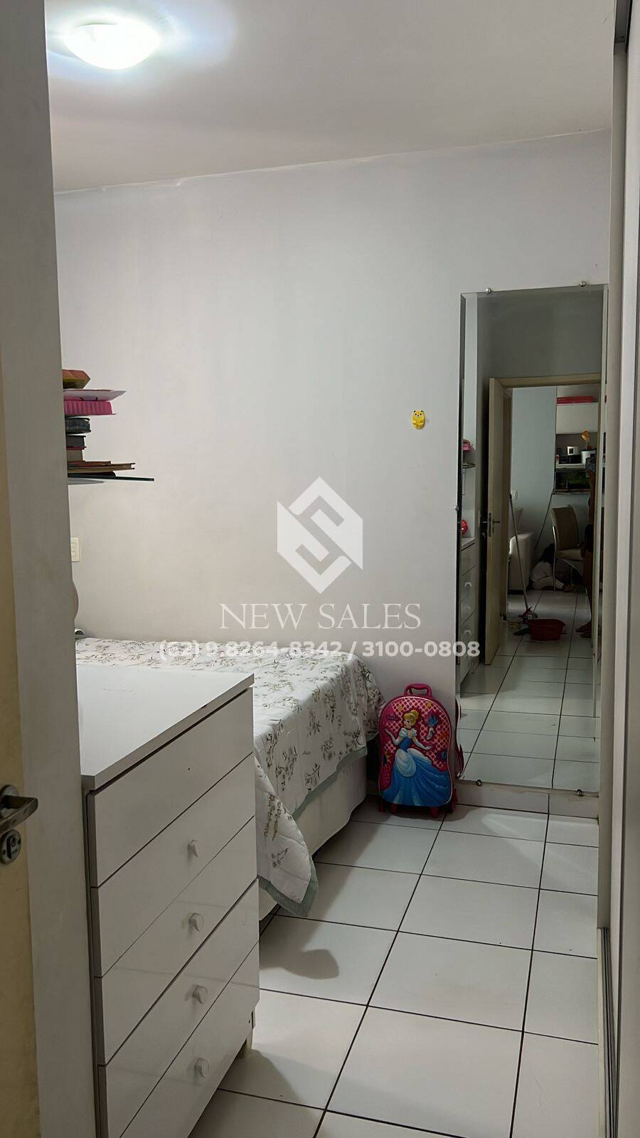 Apartamento à venda com 2 quartos, 65m² - Foto 12